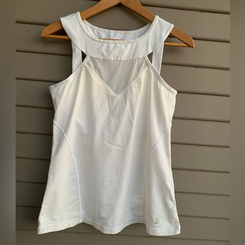 Sofibella RacerTank Top M White (Alley Collection).
